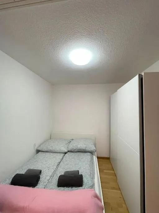 Cozy Studio Apartment In Neusser Street Cologne